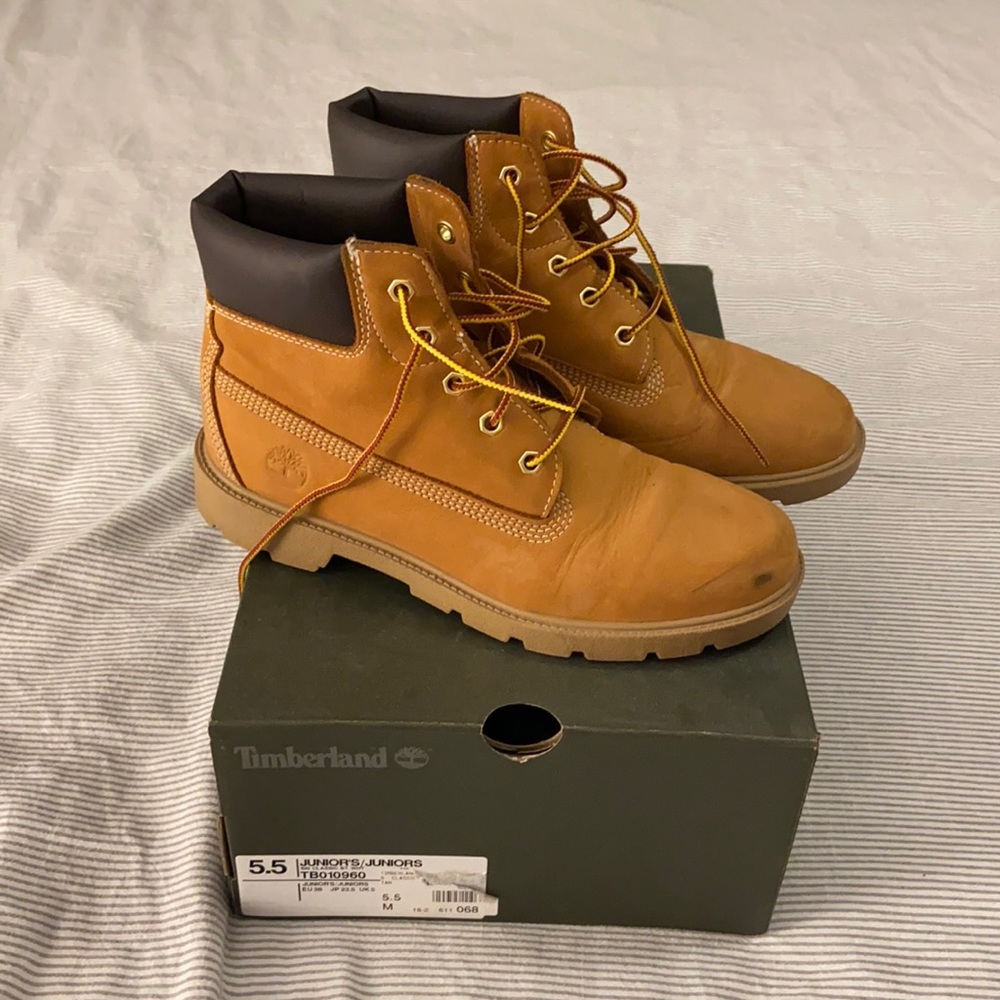 Timberland Boots size 7.5 womens